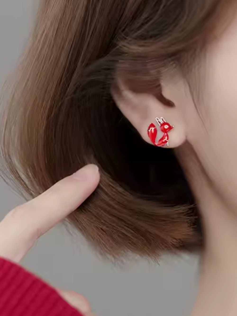 Red Fox Stud Earrings - Picture 7 of 7